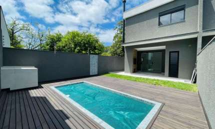 Casa para Venda em Florianópolis, Ingleses do Rio Vermelho, 3 dormitórios, 3 suítes, 4 banheiros, 2 vagas