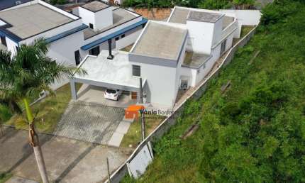 Casa para Locação em Florianópolis, Cachoeira do Bom Jesus, 3 dormitórios, 3 suítes, 4 banheiros, 4 vagas