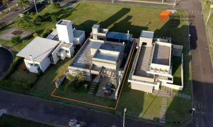 Casa para Locação em Florianópolis, São João do Rio Vermelho, 5 dormitórios, 3 suítes, 4 banheiros, 4 vagas