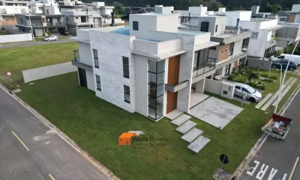 Casa para Venda em Florianópolis, São João do Rio Vermelho, 4 dormitórios, 3 suítes, 4 banheiros, 4 vagas