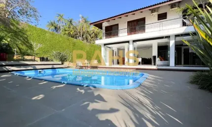 Casa com 4 quartos à venda na Rua Quinze de Novembro, 2805, Glória, Joinville
