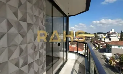Apartamento no bairro Costa e Silva, com espaçosos 110m² privativos