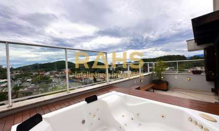 Cobertura plana com Jacuzzi no América - Joinville/SC