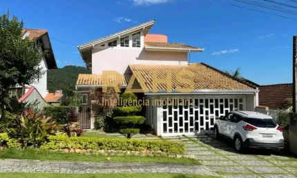 Casa com 3 quartos à venda na Rua Dona Francisca, 934, Saguaçu, Joinville