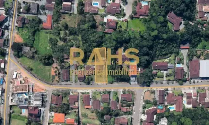 Terreno à venda na Rua Tubarão, 480, América, Joinville
