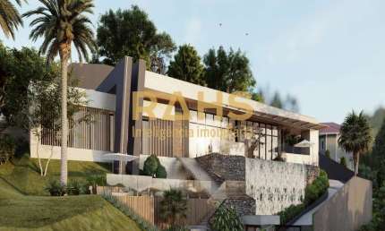 Belíssima Casa Plana em fase de Construção com 3 suítes mais 1 quarto à venda no melhor do bairro Boa Vista em Joinville - SC por R$ 3.850.000,00.