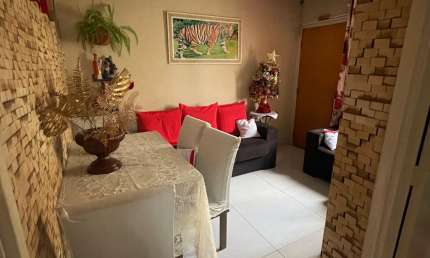 Vendo aconchegante apartamento - 2 dormitórios - Vila Liviero