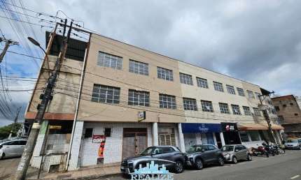 Código 4431 -  Aluga área comercial no bairro Iguaçu