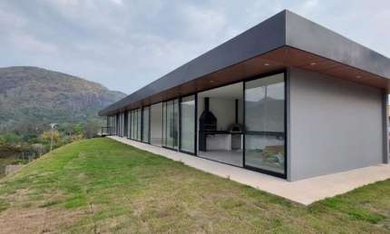 Casa com 3 quartos à venda na Estrada Crescencio Costa, 1000, Itaipava, Petrópolis