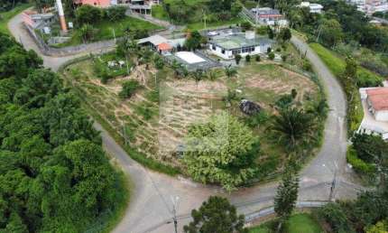 Terreno à venda na Rua Girassóis, 333, Jardim Janaina, Biguaçu