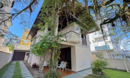 Casa 5 Dormitórios - Canasvieiras - Florianópolis, SC