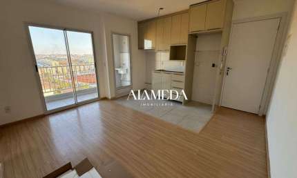 Apartamento com 2 Quartos com Armário na Cozinha e Quarto Sacada com Churrasqueira para alugar, 47 m² por R$ 1.200/mês - Perobinha - Londrina/PR