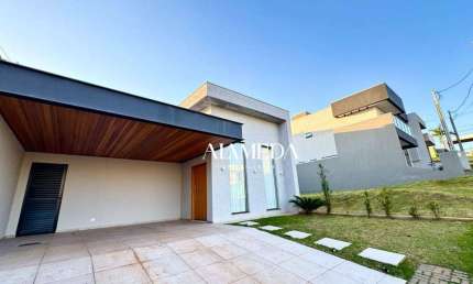 Casa com 3 Quartos sendo 1 Suíte para alugar próximo ao Shopping Catuaí, 115 m² por R$ 4.500/mês