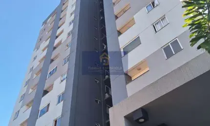 Apartamento Semimobiliado - 02 Dormitórios - Bairro Cordeiros