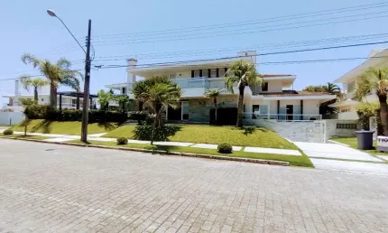 Casa com 4 quartos à venda, 770 m² por R$ 12.800.000 - Jurerê Internacional - Florianópolis/SC