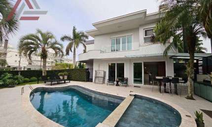 Casa com 4 quartos à venda, 381 m² por R$ 6.200.000 - Jurerê Internacional - Florianópolis/SC