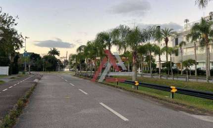 Terreno à venda, 535 m² por R$ 3.500.000,00 - Jurerê - Florianópolis/SC