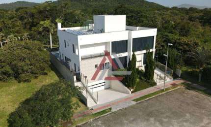 Casa com 4 quartos à venda, 739 m² por R$ 12.000.000 - Jurerê Internacional - Florianópolis/SC