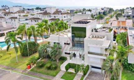 Casa com 8 quartos à venda, 1103 m² por R$ 17.000.000 - Jurerê Internacional - Florianópolis/SC