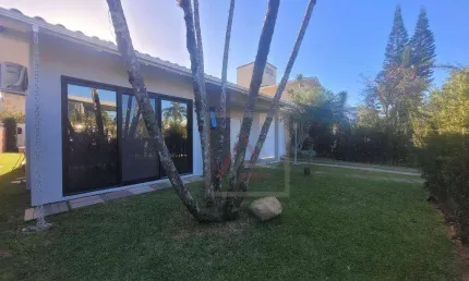 Casa com 3 quartos, sendo 1 suíte à venda, 164 m² por r$ 3.600.000 - jurerê internacional - florianópolis/sc
