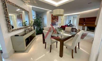 Casa com 5 quartos à venda, 580 m² por R$ 7.060.000 - Cacupé - Florianópolis/SC