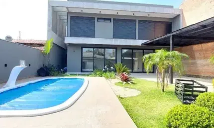 Sobrado com 4 dormitórios à venda, 240 m² por R$ 1.950.000,00 - Itacolomi - Balneário Piçarras/SC