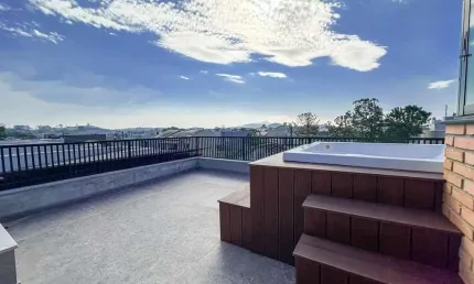 Sobrado com 3 dormitórios à venda, 186 m² por R$ 1.250.000,00 - Itacolomi - Balneário Piçarras/SC