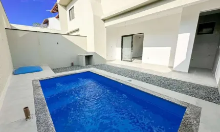 Sobrado com 3 dormitórios à venda, 108 m² por R$ 770.000,00 - Itacolomi - Balneário Piçarras/SC