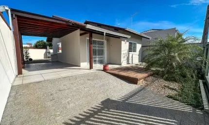 Casa com 2 dormitórios à venda, 84 m² por R$ 799.000 - Itacolomi - Balneário Piçarras/SC