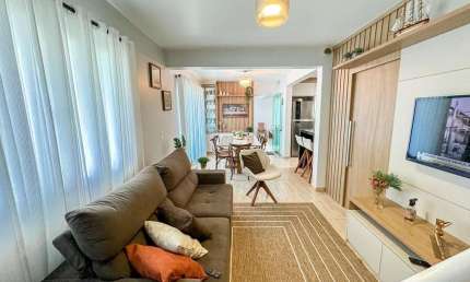 Sobrado com 3 dormitórios à venda, 160 m² por R$ 1.350.000,00 - Tabuleiro - Barra Velha/SC