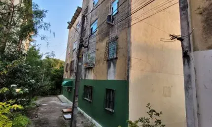 Apartamento 2/4 &#8211; 2º Andar Garagem Privativa &#8211; Cabula VI