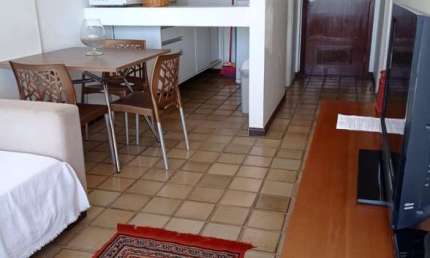 Apartamento de 1/4 Sala com Vista Mar e Infraestrutura Completa – 55m² no Condomínio Ondina Apart