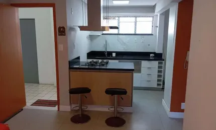 Apartamento à venda na Barra, Salvador &#8211; Apenas 50 metros da praia