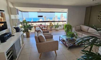 APARTAMENTO GRANDE ( 248,M² ) EM JARDIM APIPEMA, ONDINA.