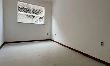 Aluguel Casa duplex, 4 /4 e 1 suíte Ipitanga/ Lauro de Freitas.