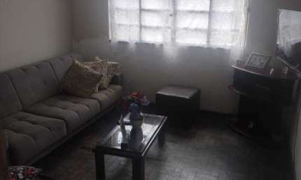 Casa com 3 quartos para alugar na Rua Frei Luiz de Souza, João Pinheiro, Belo Horizonte
