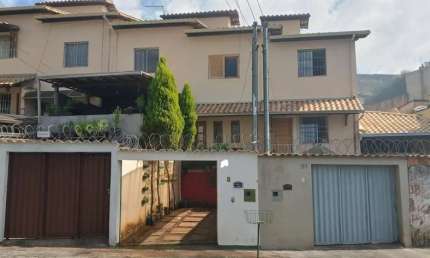 Casa Geminada com 2 quartos à venda em Belo Horizonte