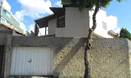 Casa com 5 quartos à venda na Rua Itororó, Padre Eustáquio, Belo Horizonte