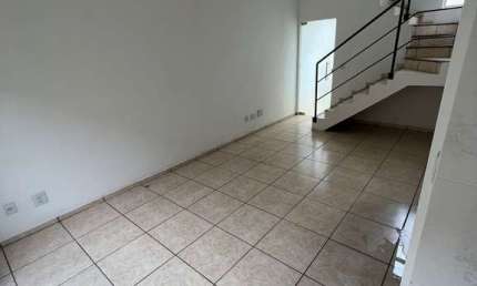 Casa Geminada Coletiva com 3 quartos à venda em Pedro Leopoldo