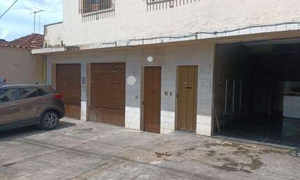 Loja / Salão / Ponto Comercial com 3 quartos à venda em Belo Horizonte