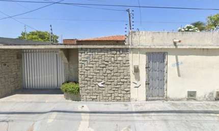 Casa para Venda em Fortaleza, São João do Tauape, 4 dormitórios, 1 suíte, 3 banheiros, 4 vagas