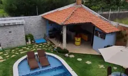 Casa para Venda em Eusébio, Precabura, 3 dormitórios, 3 suítes, 4 banheiros, 3 vagas