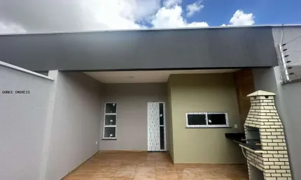 Casa para Venda em Itaitinga, Gererau, 2 dormitórios, 2 suítes, 2 banheiros, 2 vagas