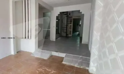 Casa Duplex para Venda em Fortaleza, Centro, 5 dormitórios, 3 banheiros, 2 vagas