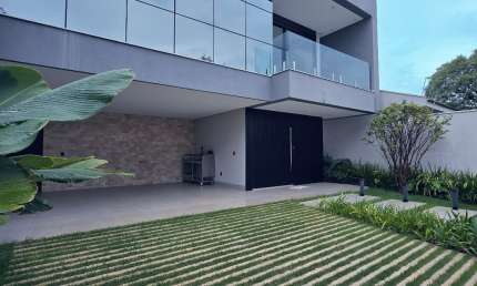Casa com 4 quartos à venda no Morada da Colina, Uberlândia 