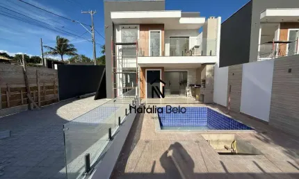 Lançamento! Casas alto padrão com 4 quartos e piscina.
