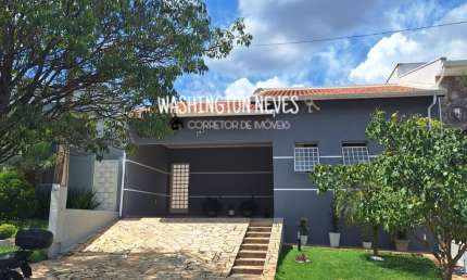 Casa em condomínio fechado com 3 quartos à venda na Rua Seriema, 145, Jardim Itapoan, Monte Mor