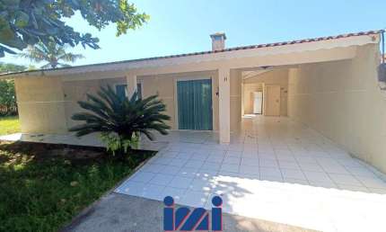 Casa com 2 quartos à venda na Barra do Saí, Guaratuba 