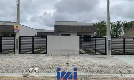 Casa com 2 quartos à venda no Piçarras, Guaratuba 