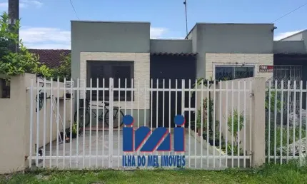 Casa com 2 quartos à venda no Saint Etiene, Matinhos 